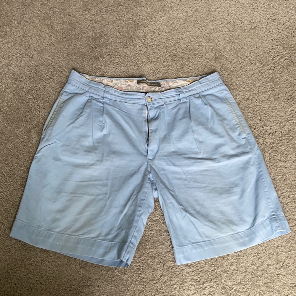 Washed stoned and beaten Berle colored men’s short